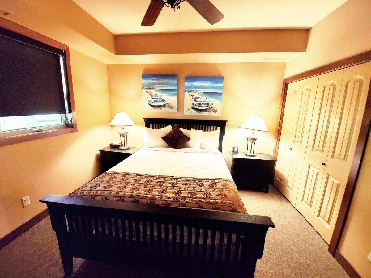 Cozystay Signature Lake Okanagan Resort Kelowna Kültér fotó