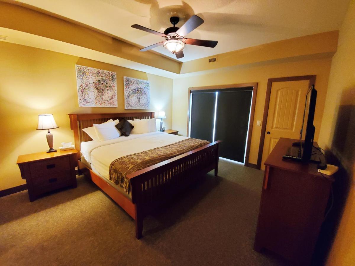 Cozystay Signature Lake Okanagan Resort Kelowna Kültér fotó