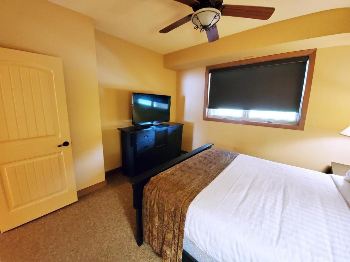 Cozystay Signature Lake Okanagan Resort Kelowna Kültér fotó