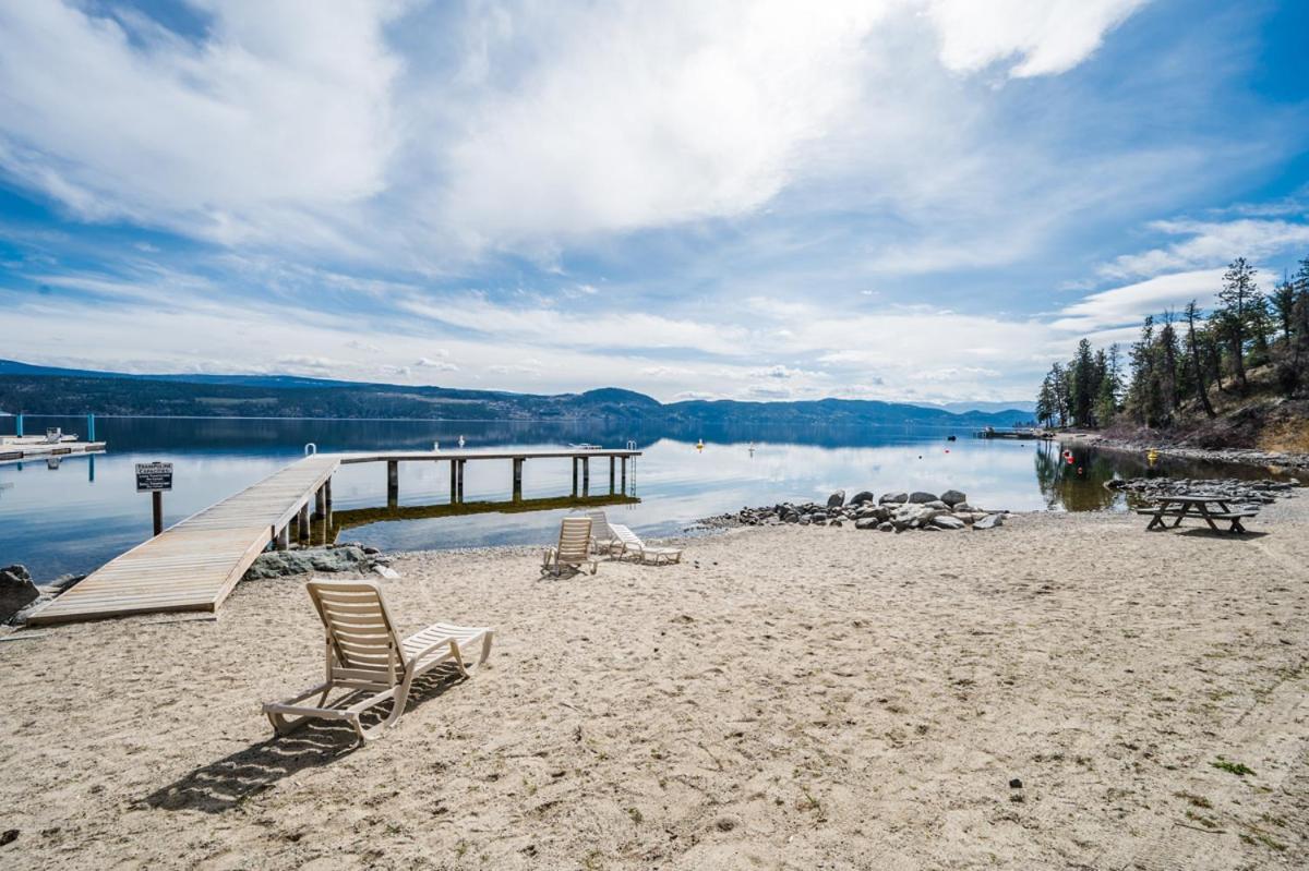 Cozystay Signature Lake Okanagan Resort Kelowna Kültér fotó
