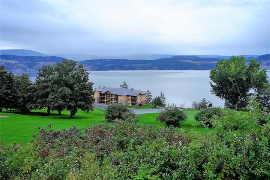 Cozystay Signature Lake Okanagan Resort Kelowna Kültér fotó