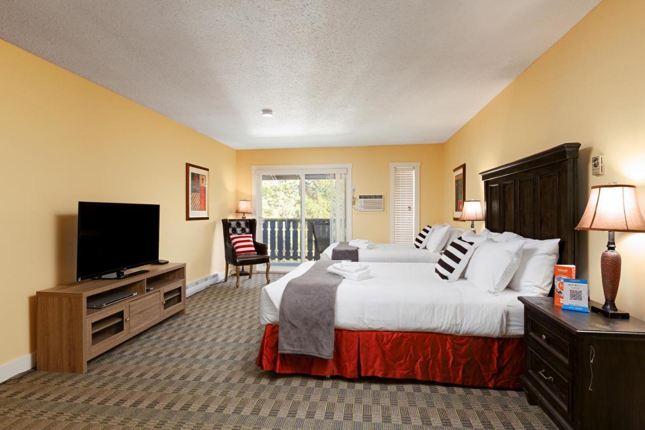 Cozystay Signature Lake Okanagan Resort Kelowna Kültér fotó